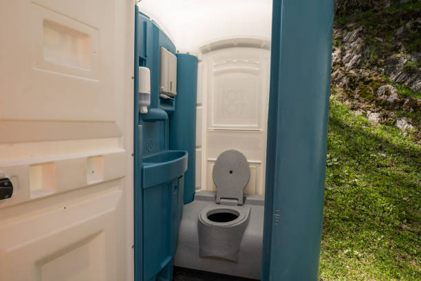 Best High-end porta potty rental  in Mullens, WV