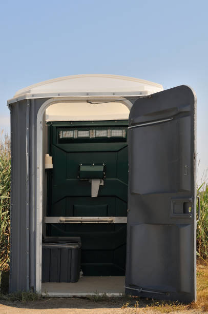 Best Portable toilet rental cost  in Mullens, WV